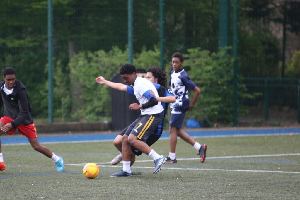 UITC football team 2